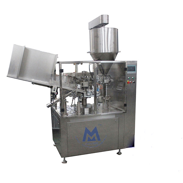 大型全自動(dòng)軟管機(jī)